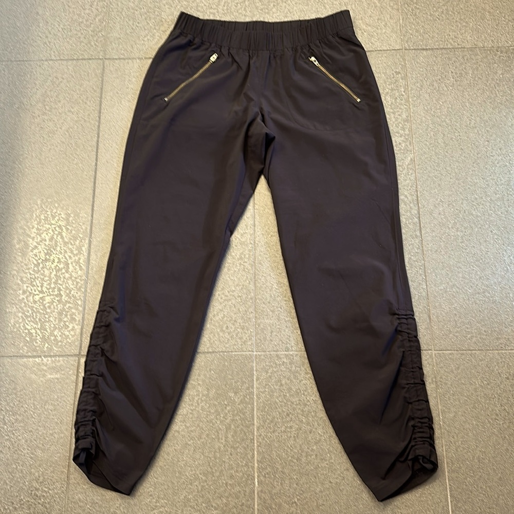 Athleta black pants